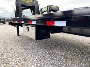 Air Ride Gooseneck Trailer With Hydraulic Dovetail